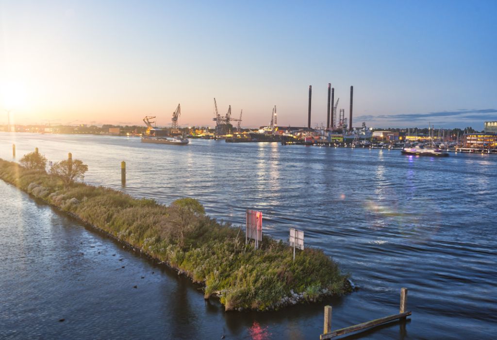 Port of Amsterdam - Starting point for cruises