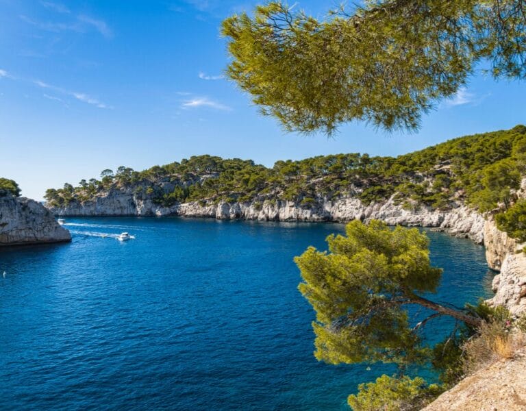Turquoise waters and limestone cliffs in Calanques National Park
